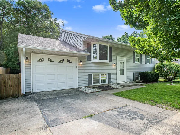 3121 S 3rd St, Niles, MI 49120