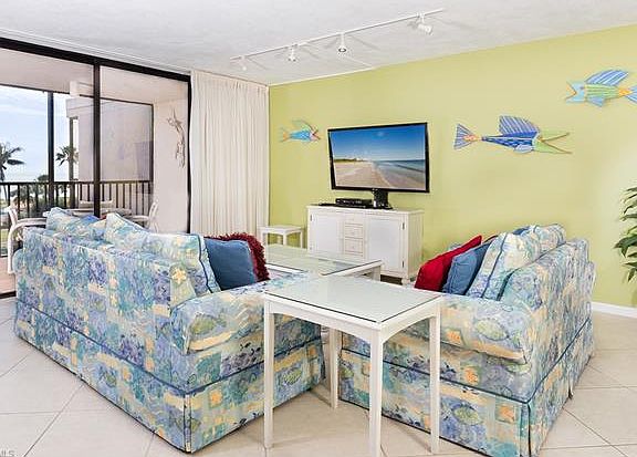 4th image of 1401 Middle Gulf Dr #404S