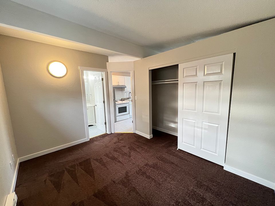 1st image of 12701 47th Ave SW APT C1