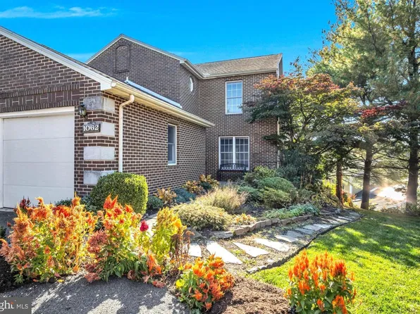 1062 Tunberry Ct, Mechanicsburg, PA 17050