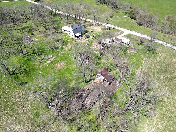 2nd image of 7821 Mount Vernon Rd