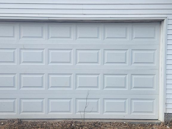 5th image of 6690 S 148th St