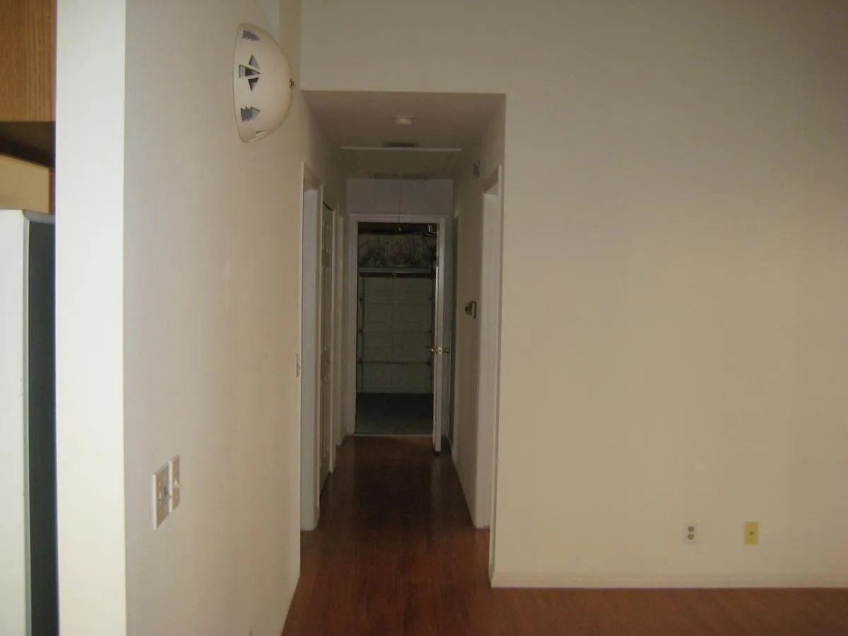 1 bed, 795 sqft, $2,550 — Photo 4