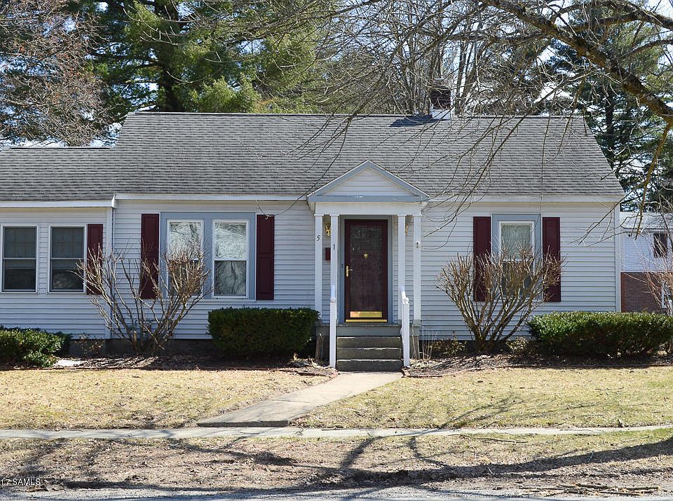 1st image of 51 Webster Ave