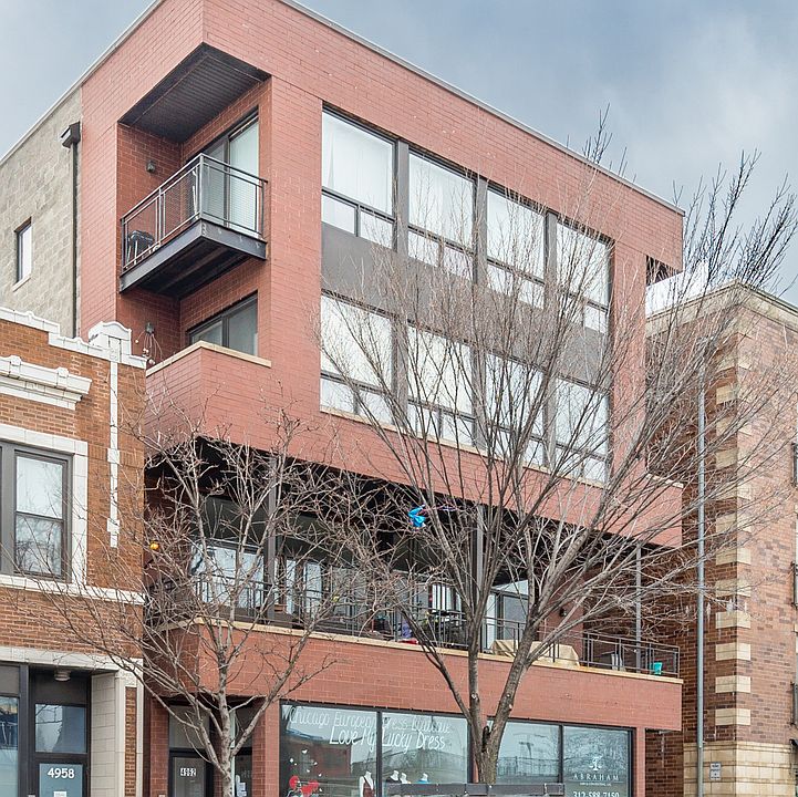 1st image of 4962 N Milwaukee Ave APT 4C