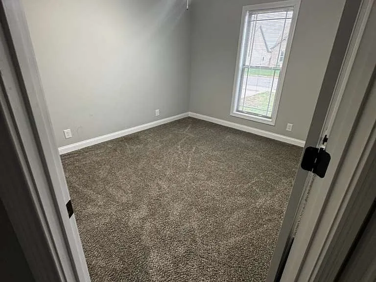 3858 Maliki Dr — Photo 25