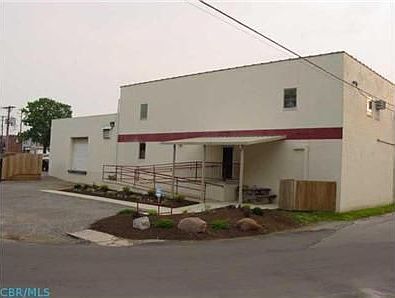 3rd image of 232 N Main St