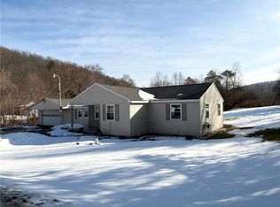 13 Downing Dr, Bradford, PA 16701