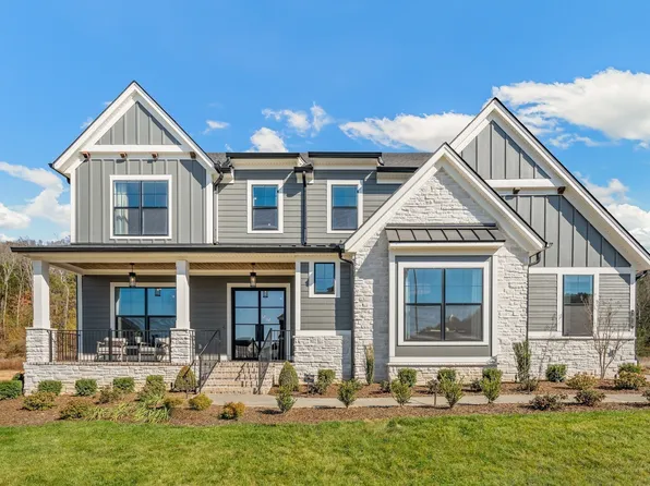 7283 Ruzek Ct, Fairview, TN 37062
