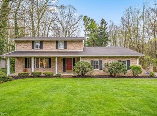 1340 Overlook Dr, Alliance, OH 44601
