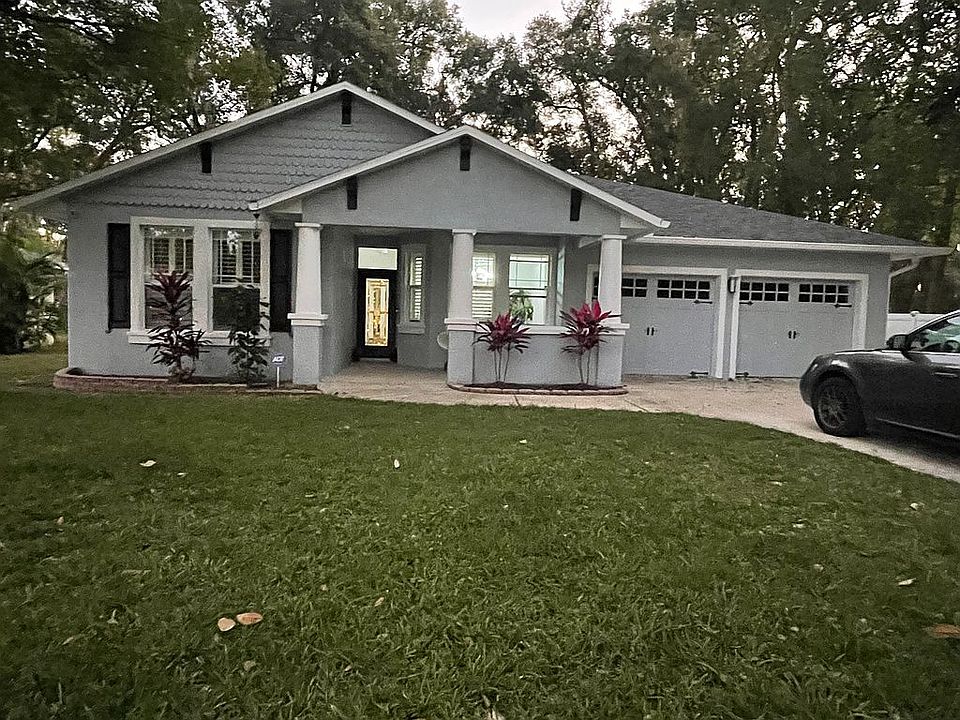 1st image of 610 Azalea Oaks Dr