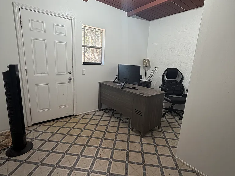 217 E Castellano Dr #A — Photo 17