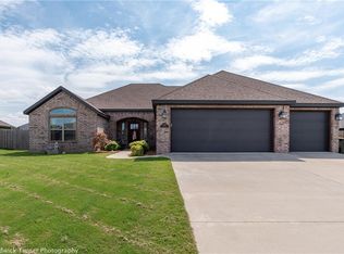 2013 Price Ave, Lowell, AR 72745