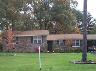 224 Manning Rd, Greenwood, SC 29649