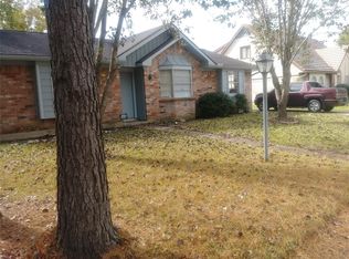 12327 Huntington Field Dr, Houston, TX 77099