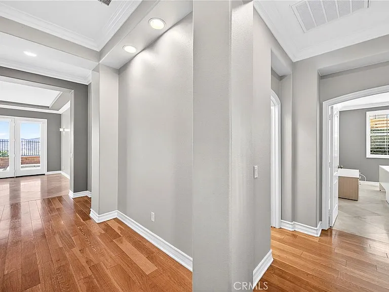 7837 Lady Banks Loop — Photo 4