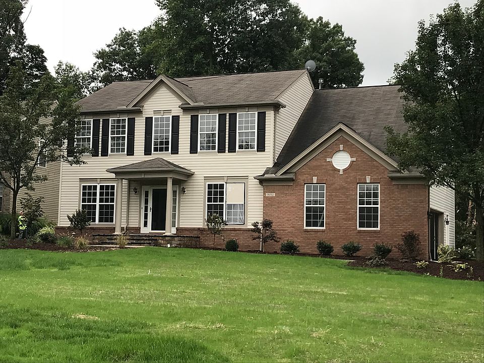 1st image of 9152 Oakview Ct