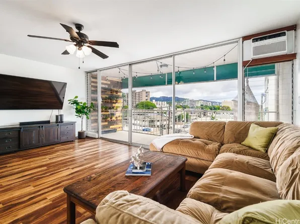 1314 Piikoi St APT 505, Honolulu, HI 96814