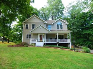 62 Calais Rd, Randolph, NJ 07869