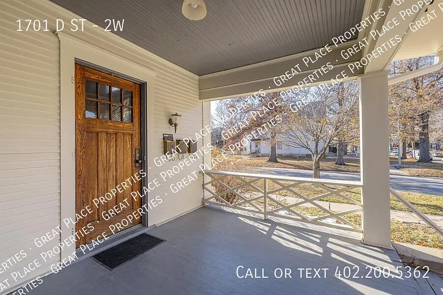 Studio, 400 sqft, $699 — Photo 3