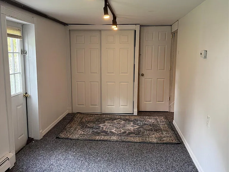 17 Bridge Ln #B — Photo 6