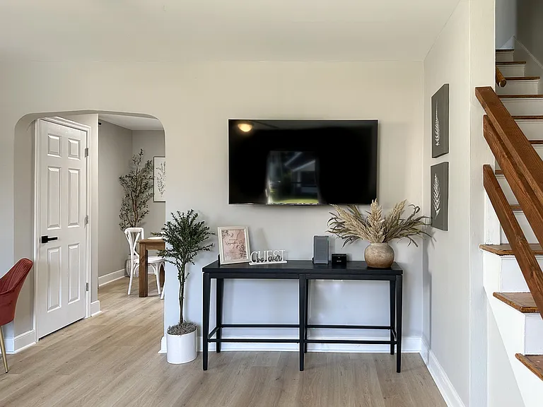 322 Florence Ave #B — Photo 16