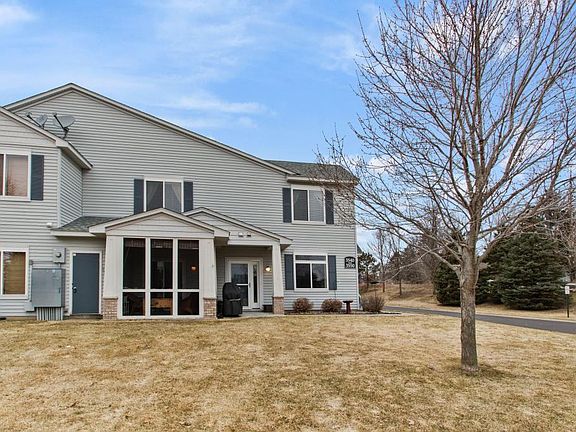 3rd image of 3540 Abercrombie Ln