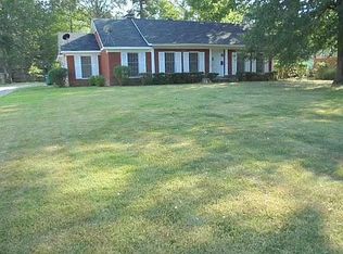 2004 W 42nd Ave, Pine Bluff, AR 71603