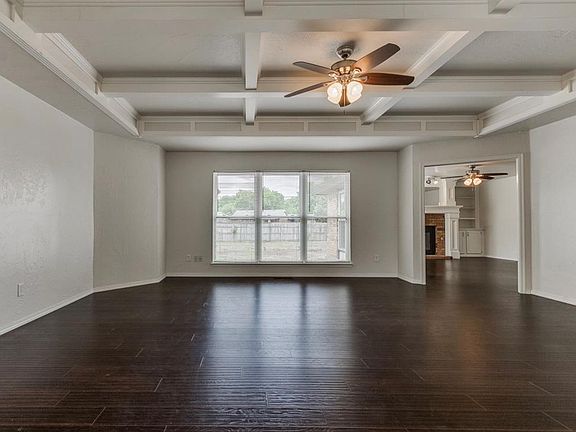 5th image of 11633 SW 3rd St