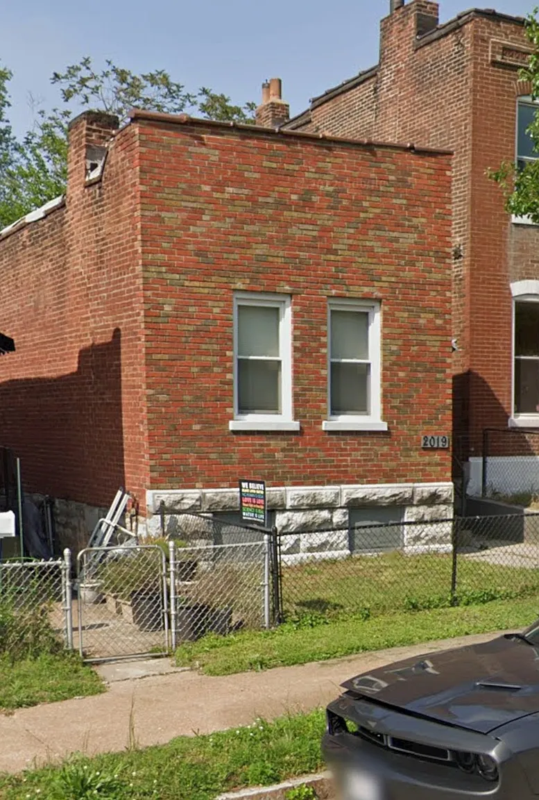 2019 Chippewa St photo 1