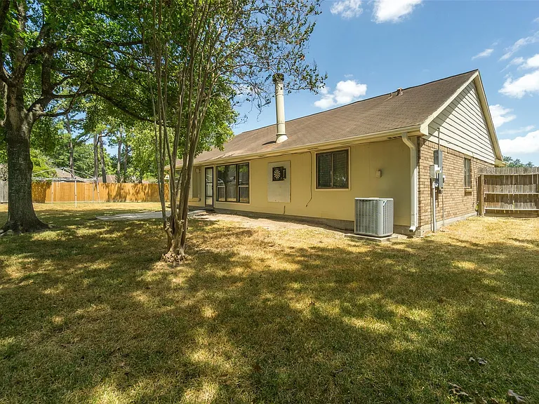 2902 Laurelridge Dr — Photo 25