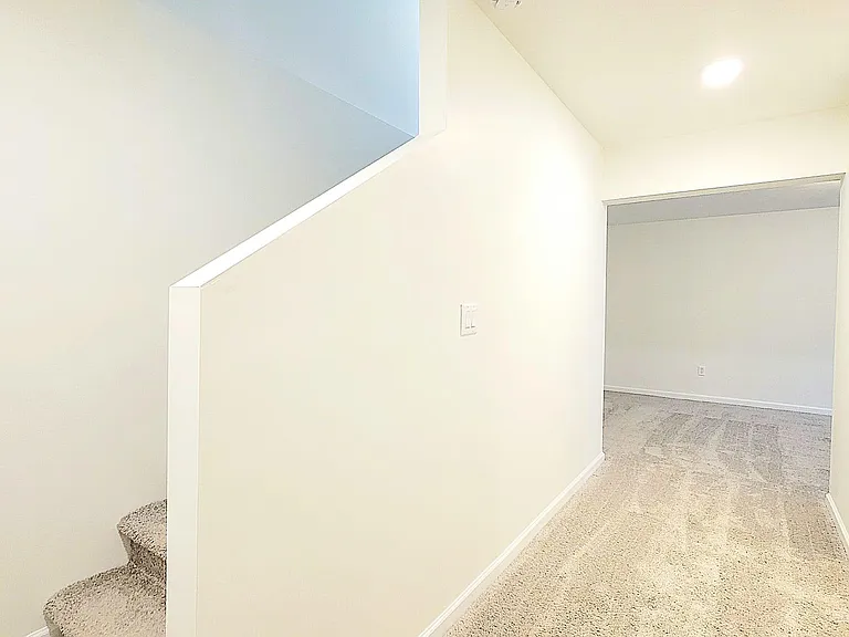 1929 Blue Stem Ct — Photo 25