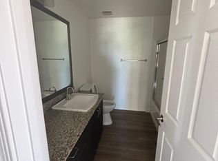 2016 W Orangewood Ave #A212, Phoenix, AZ 85021