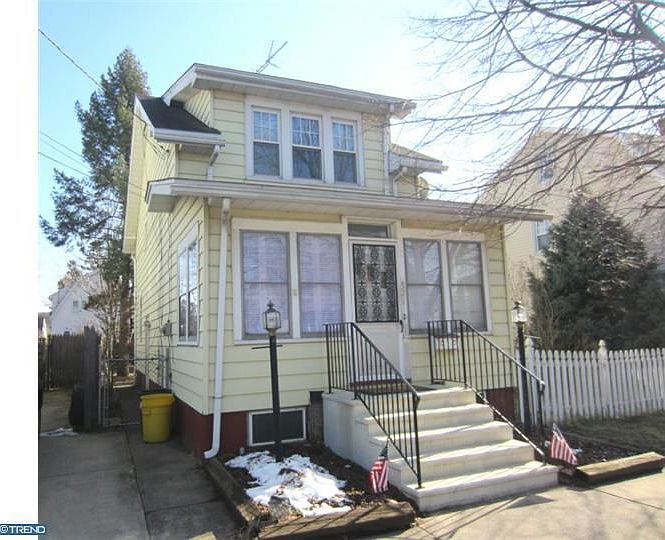 1st image of 571 Centennial Ave