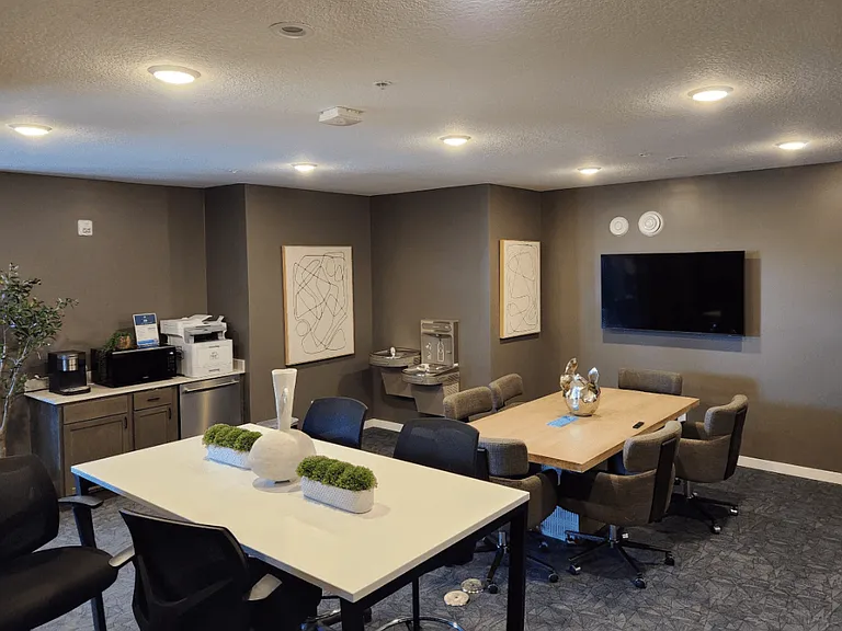 Bella Rose Apartments Coworking Space