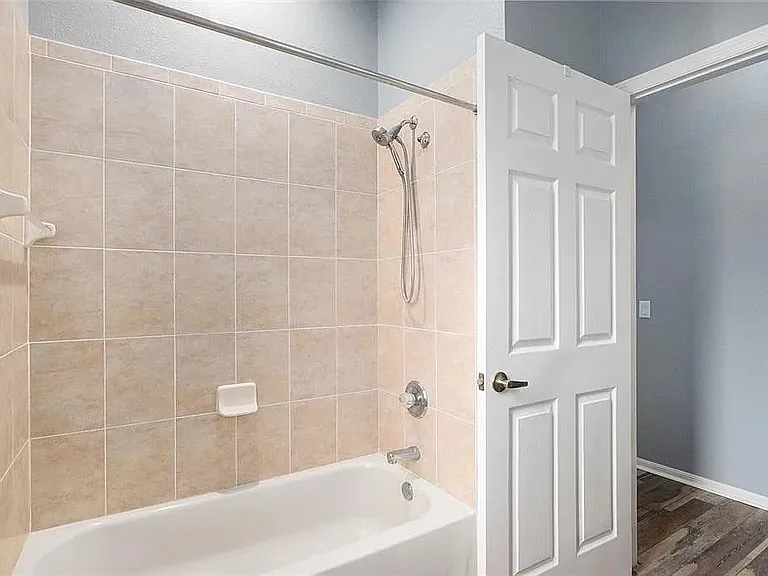 3037 N Folkestone Loop — Photo 26