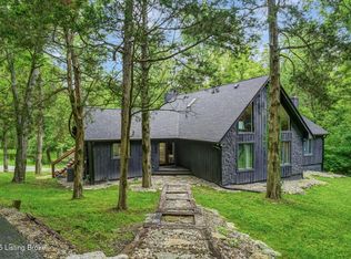 804 Flat Rock Rd, Louisville, KY 40245