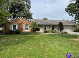 585 Charlemagne Blvd, Elizabethtown, KY 42701