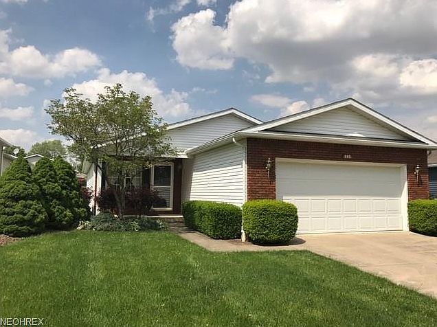 1st image of 895 Pepperwood Dr