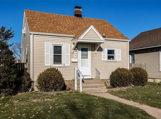 646 21st Ave SW, Cedar Rapids, IA 52404