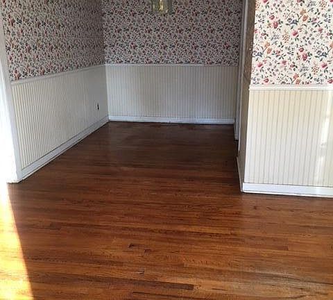 4th image of 228 Bayly Dr