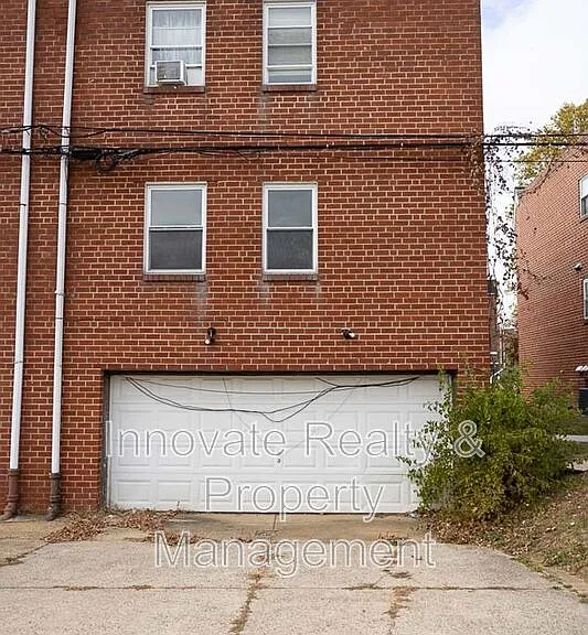 8911 Alton St #1 — Photo 11