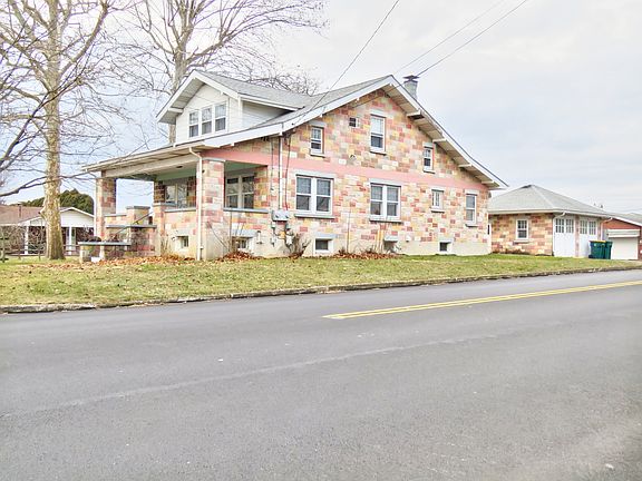 3rd image of 3201 Jones Blvd