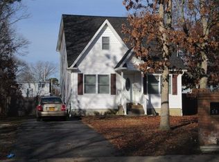 509 Main St, Shirley, NY 11967