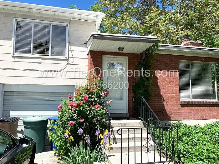 165 E Wilson Ave