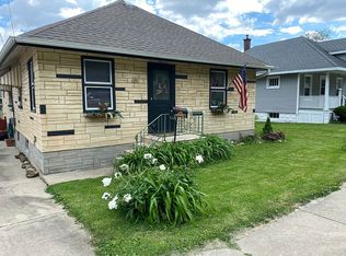 695 E Bluff St, Marseilles, IL 61341