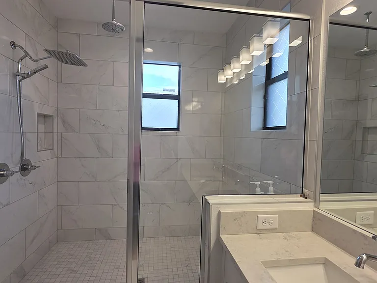 2511 N Grady Ave #6 — Photo 21