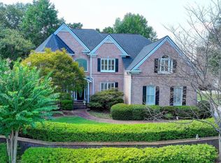 190 Trowbridge Rd, Sandy Springs, GA 30350