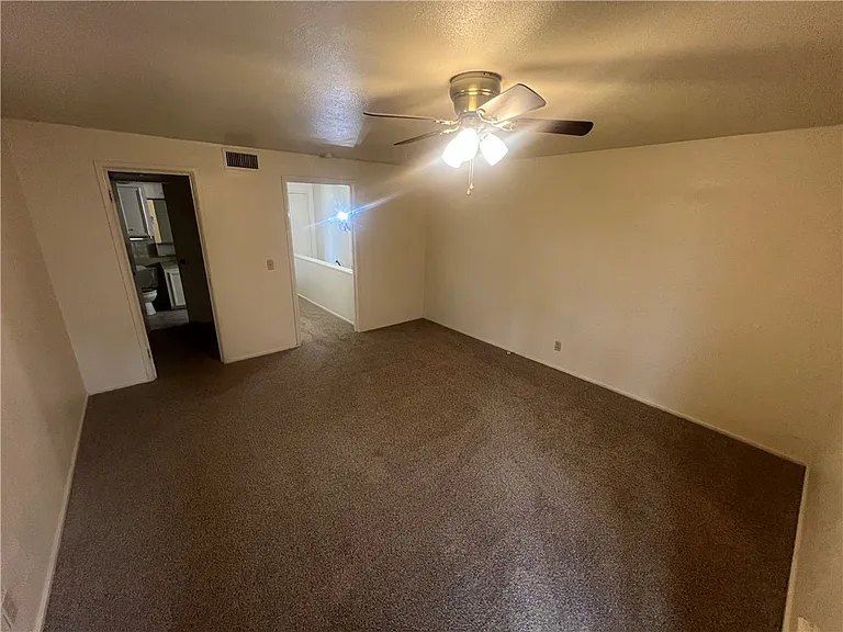 3030 Santa Fe St #3 — Photo 7