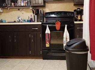 12 Bittersweet Ln, Bristol, CT 06010